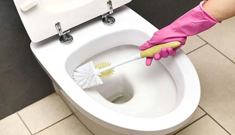تمیز کردن دستشویی با 9 روش تضمینی و معجزه آسا