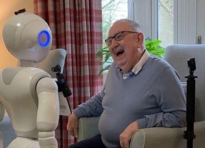 روباتها همدم تنهایی سالمندان می شوند