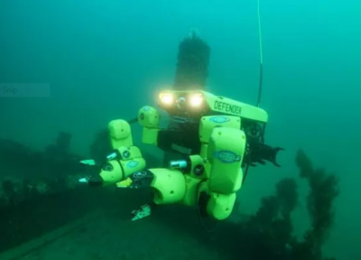 خنثی کردن مین های دریایی با بازوی روباتیک خودران