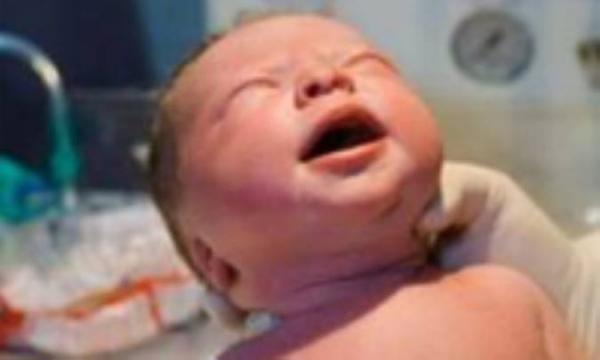رشد حواس پنجگانه نوزاد در بدو تولد