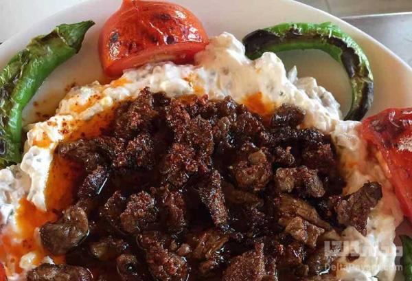 علی نازک، غذای خوشمزه ترکی علی نازک، غذای خوشمزه ترکی